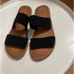 Simple summer sandles